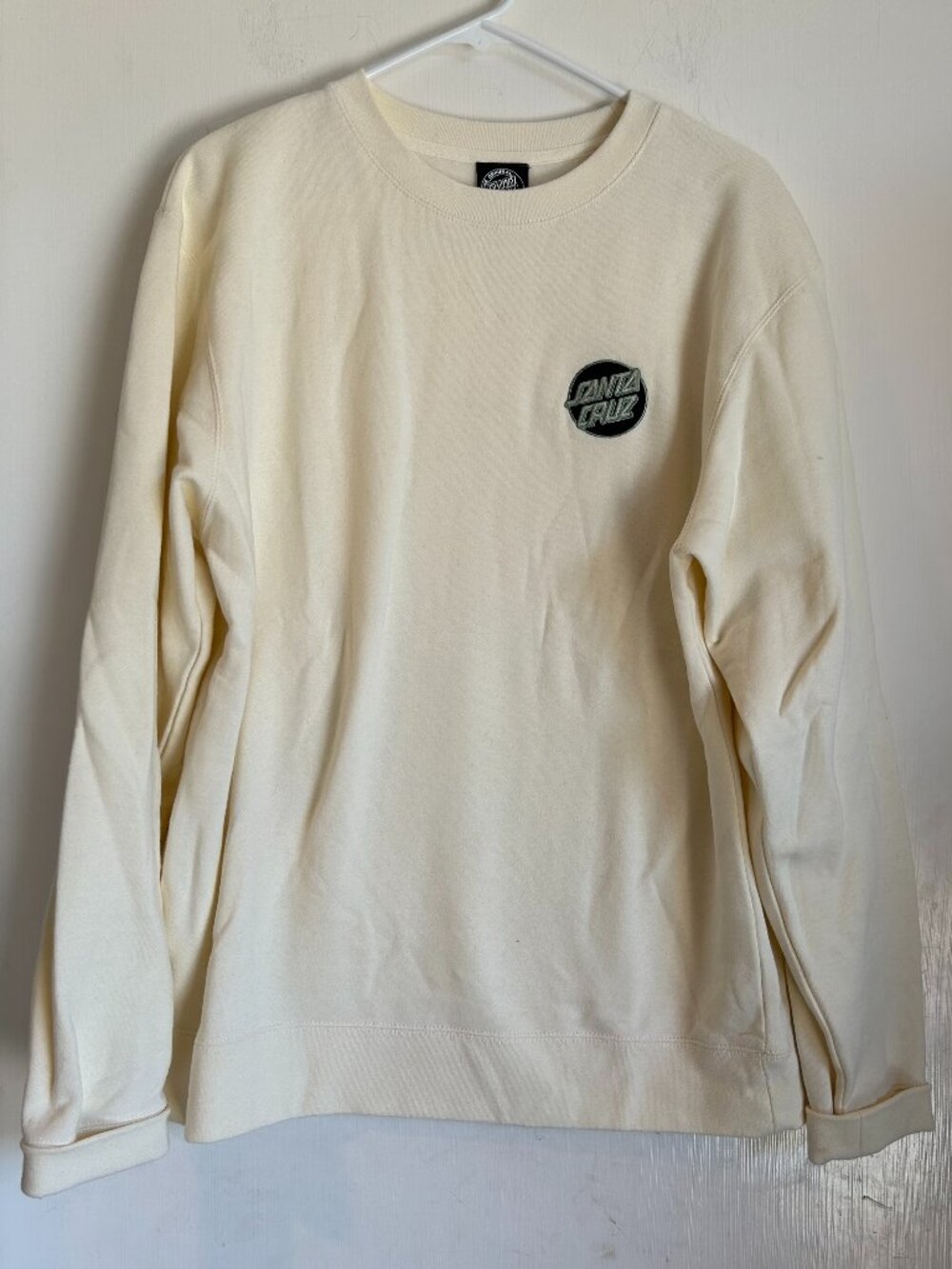 Santa Cruz - Cream Crew Neck Sweatshirt with Green & Black Dot Logo